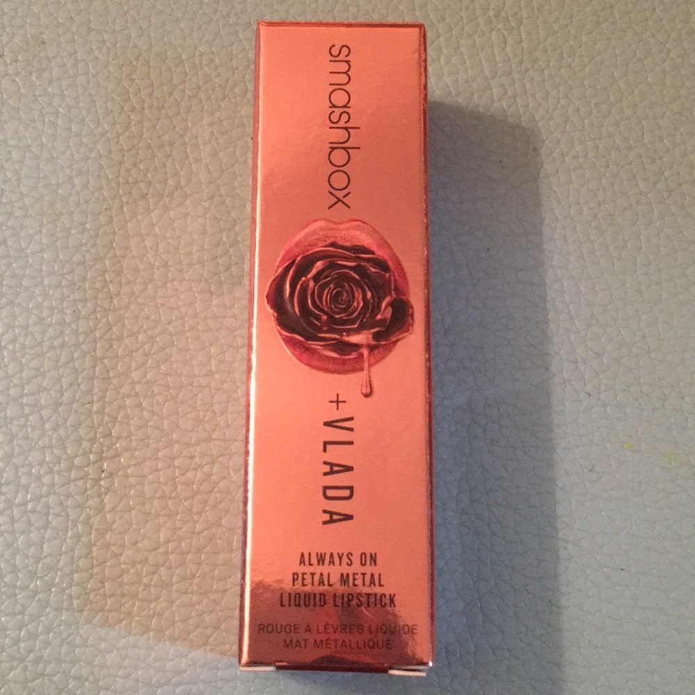 SMASHBOX+ VLADA